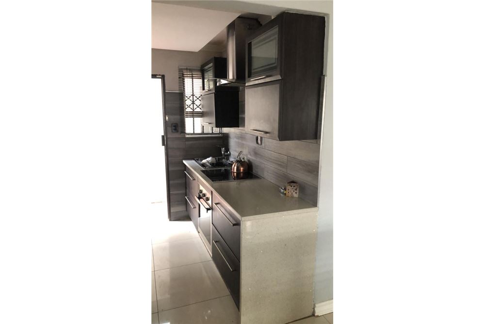 Residential - Отдельно стоящий дом - Protea Glen, Gauteng - South Africa - 6 - 1031421109-69