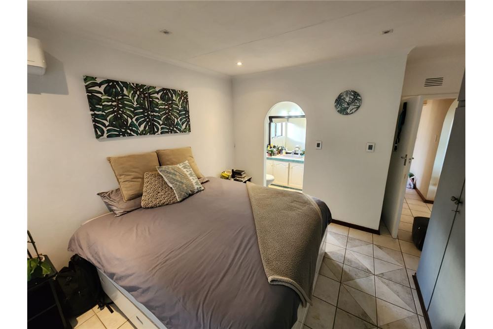 Residential - House - Umhlanga Rocks, KwaZulu Natal - South Africa - 58 - 1031465050-127