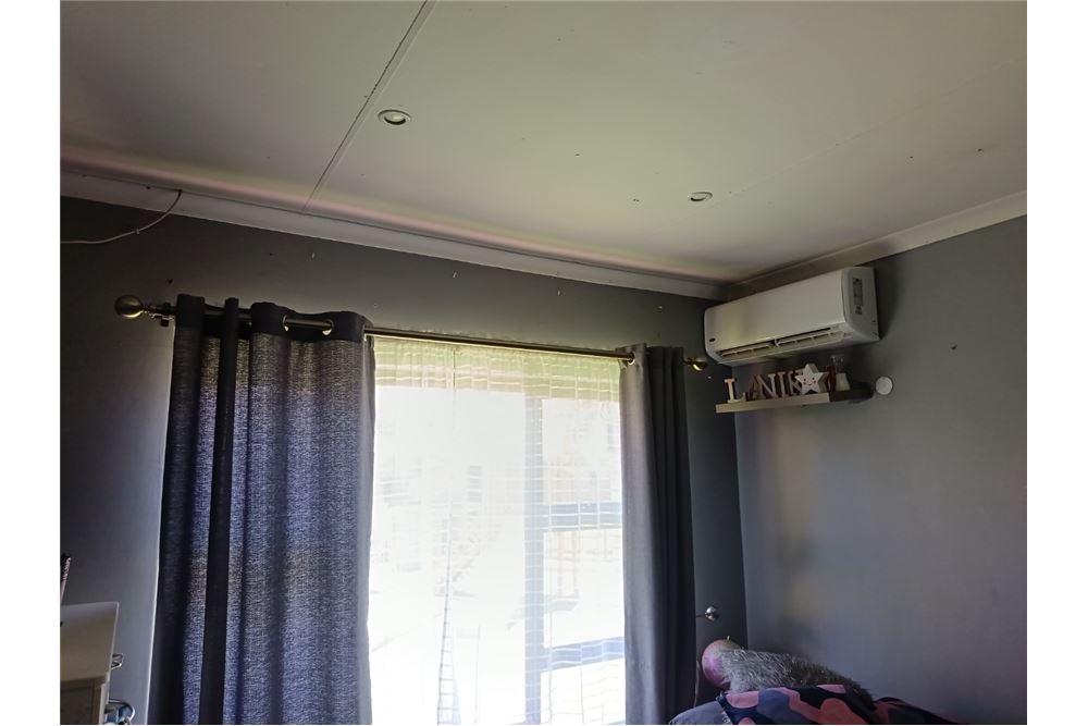 Residential - بيت مستقل - Kathu, Northern Cape - South Africa - 11 - 1031368008-103