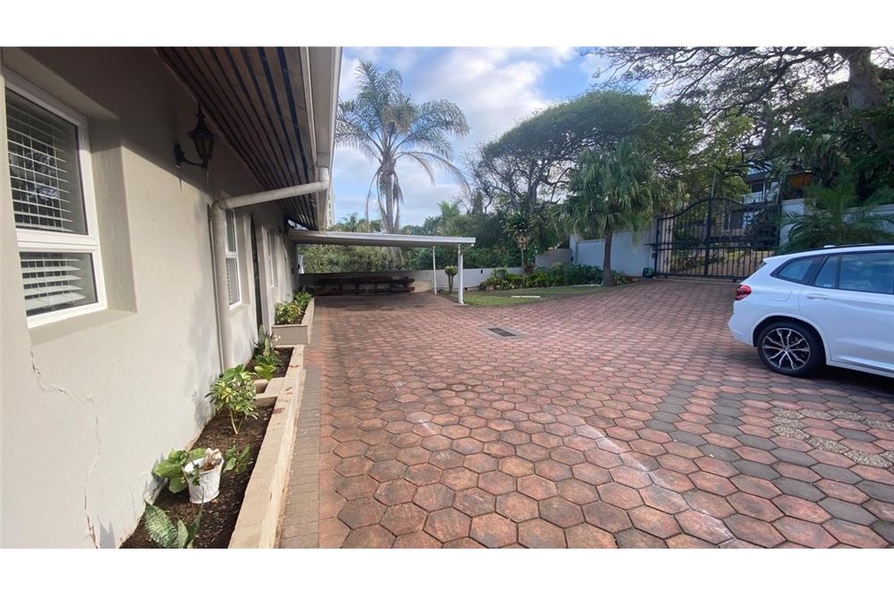 Residential - House - Umhlanga Rocks, KwaZulu Natal - South Africa - 69 - 1031465129-21