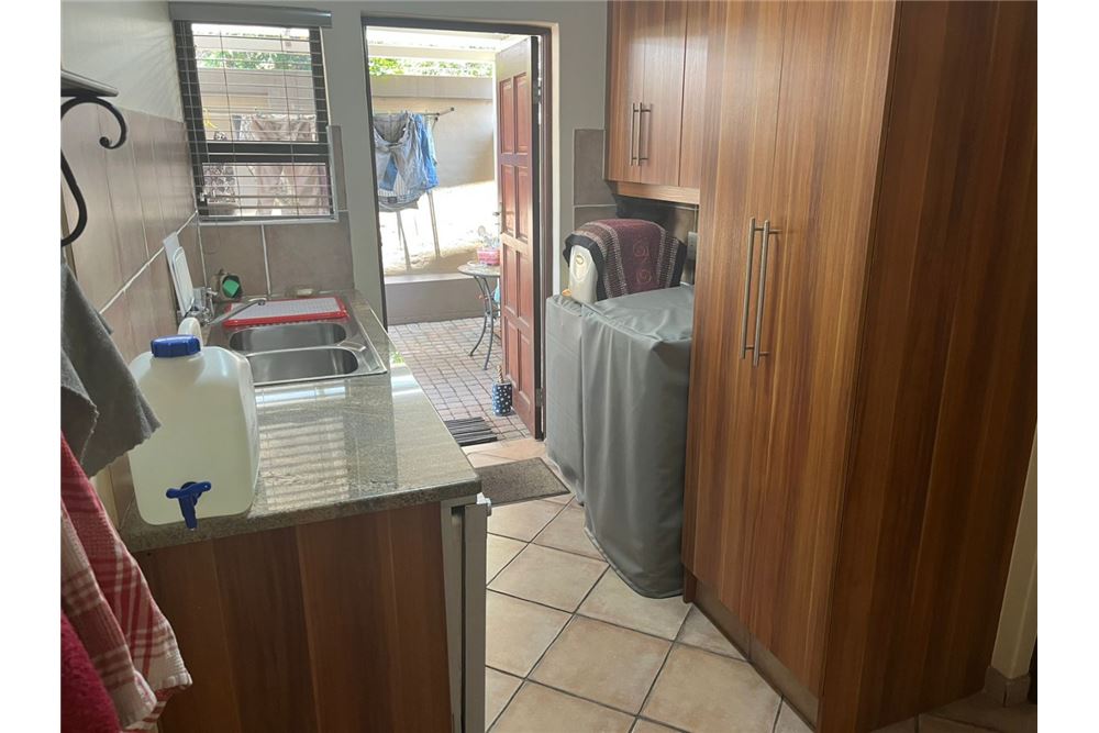 Residenziale - Casa - Zambezi Country Estate, Gauteng - South Africa - 24 - 1031414158-4