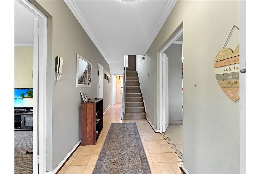 Residential - House - Dawncliffe, KwaZulu Natal - South Africa - 5 - 1031465126-3