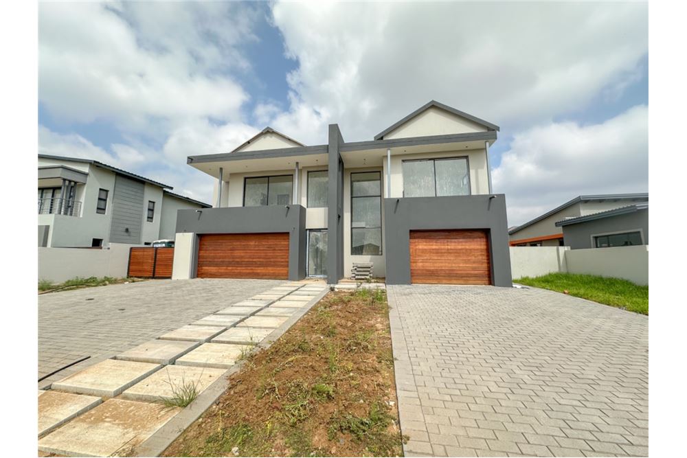 Residential House Six Fountains Residential Estate, Gauteng South