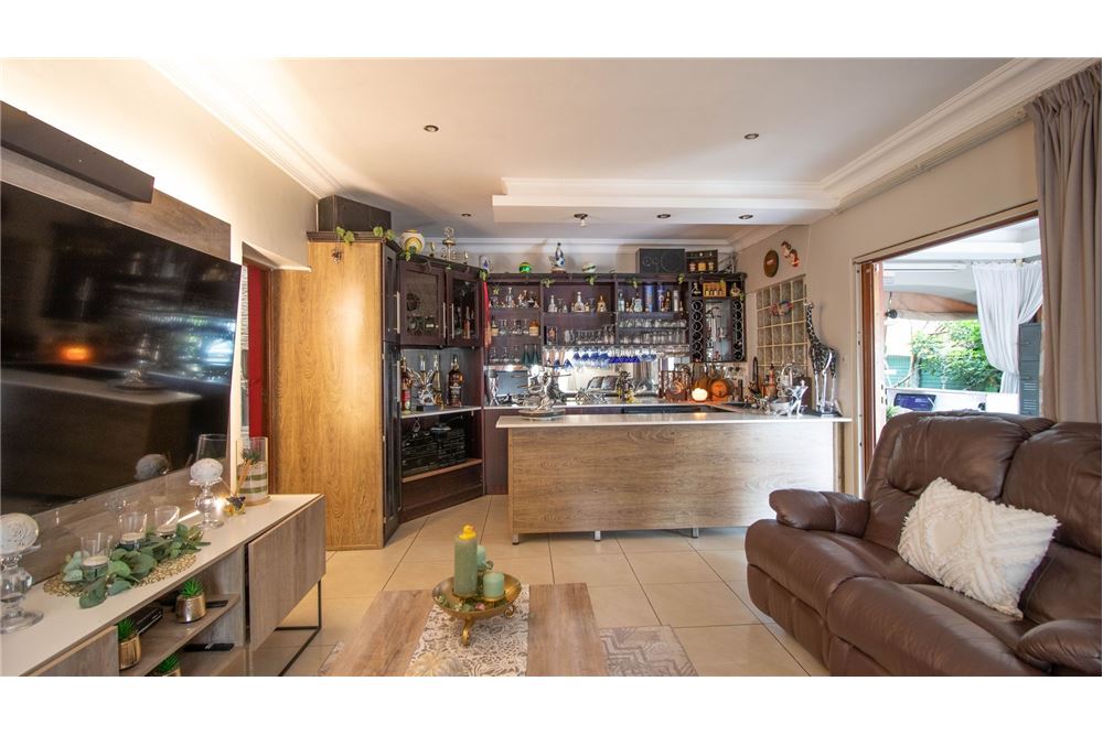 Comercial - Oficina - Queenswood, Gauteng - South Africa - 7 - 1031414013-113