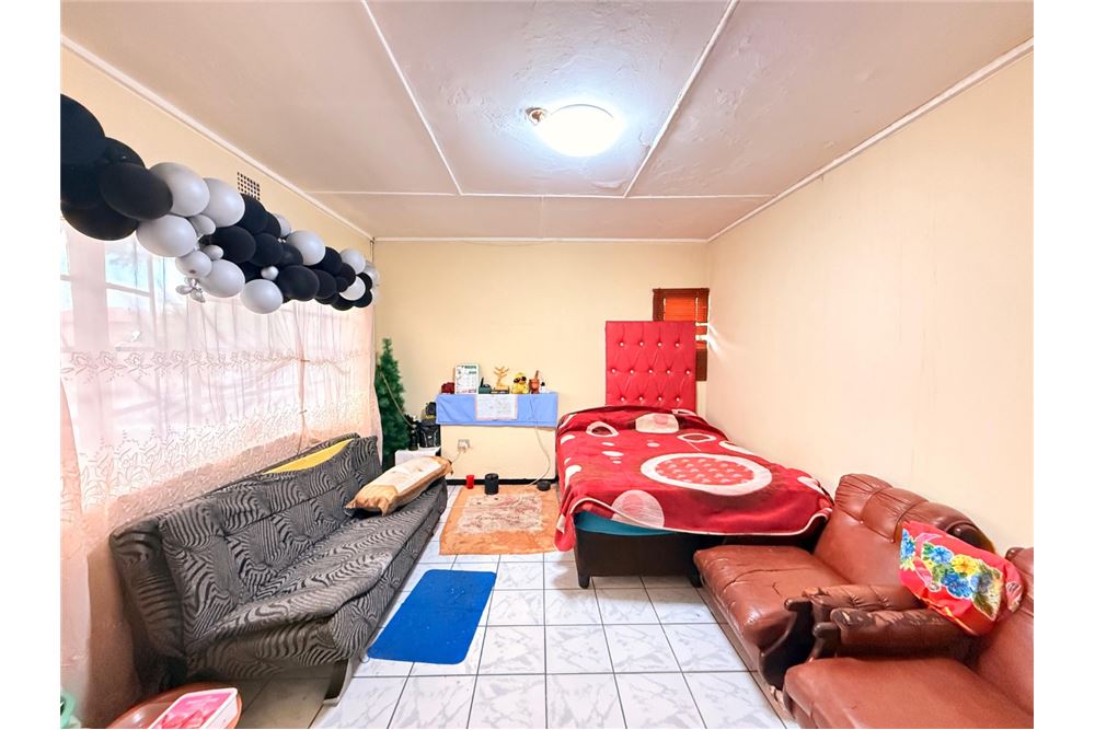 Residential - Αυτόνομη κατοικία - Crown Gardens, Gauteng - South Africa - 20 - 1031421166-38