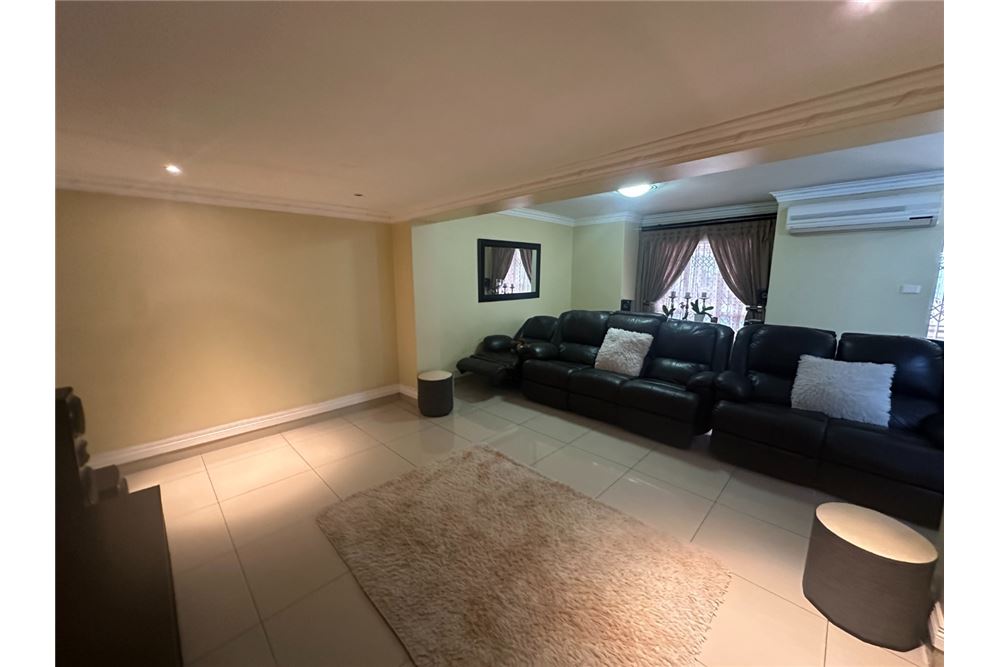 Residential - House - Somerset Park, KwaZulu Natal - South Africa - 26 - 1031465047-199