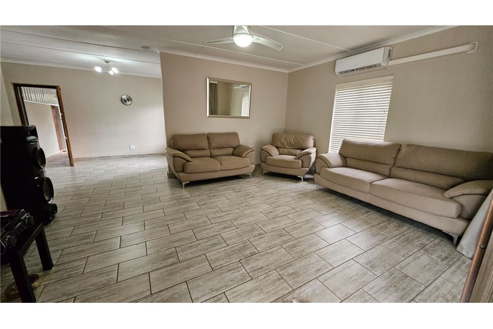 Residential - Αυτόνομη κατοικία - Hayfields, KwaZulu Natal - South Africa - 6 - 1031436004-370