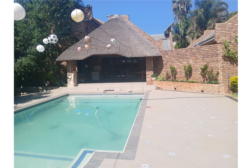Residencial - Casa - Montana Tuine, Gauteng - South Africa - 9 - 1031414088-139