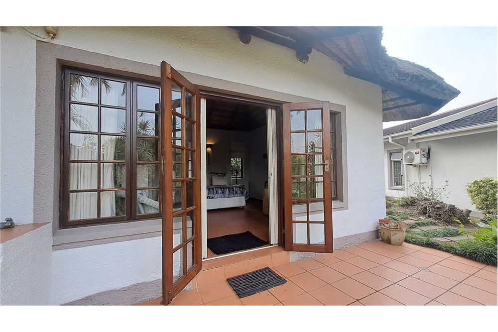 Residencial - Casa - St Michaels On Sea, KwaZulu Natal - South Africa - 47 - 1031394053-221