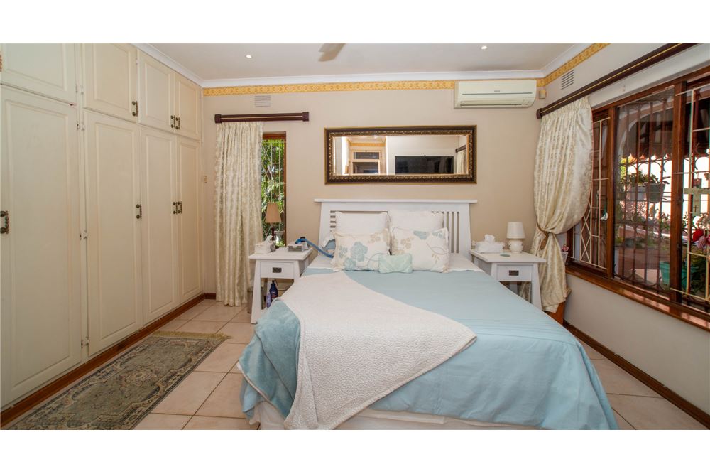 Residential - House - Umhlanga Rocks, KwaZulu Natal - South Africa - 24 - 1031465050-127