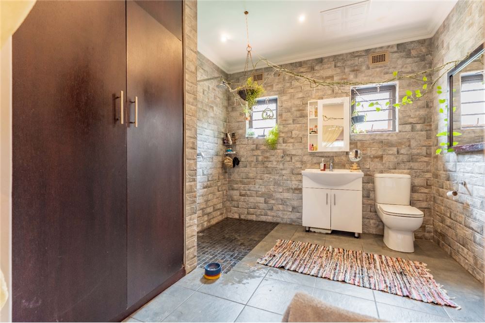 Residential - House - Athlone, KwaZulu Natal - South Africa - 12 - 1031465131-12