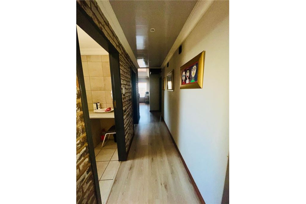 Comercial - Oficina - Annlin, Gauteng - South Africa - 10 - 1031414050-134