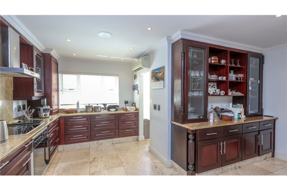 Residential - House - Umhlanga Rocks, KwaZulu Natal - South Africa - 25 - 1031465115-36