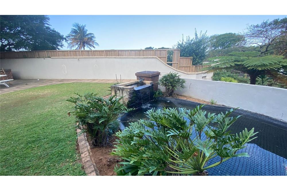 Residential - House - Umhlanga Rocks, KwaZulu Natal - South Africa - 25 - 1031465129-21