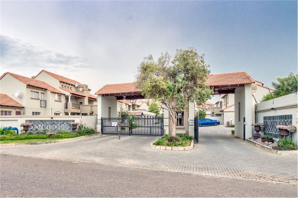 Residential - Townhouse - Glen Marais, Gauteng - South Africa ...