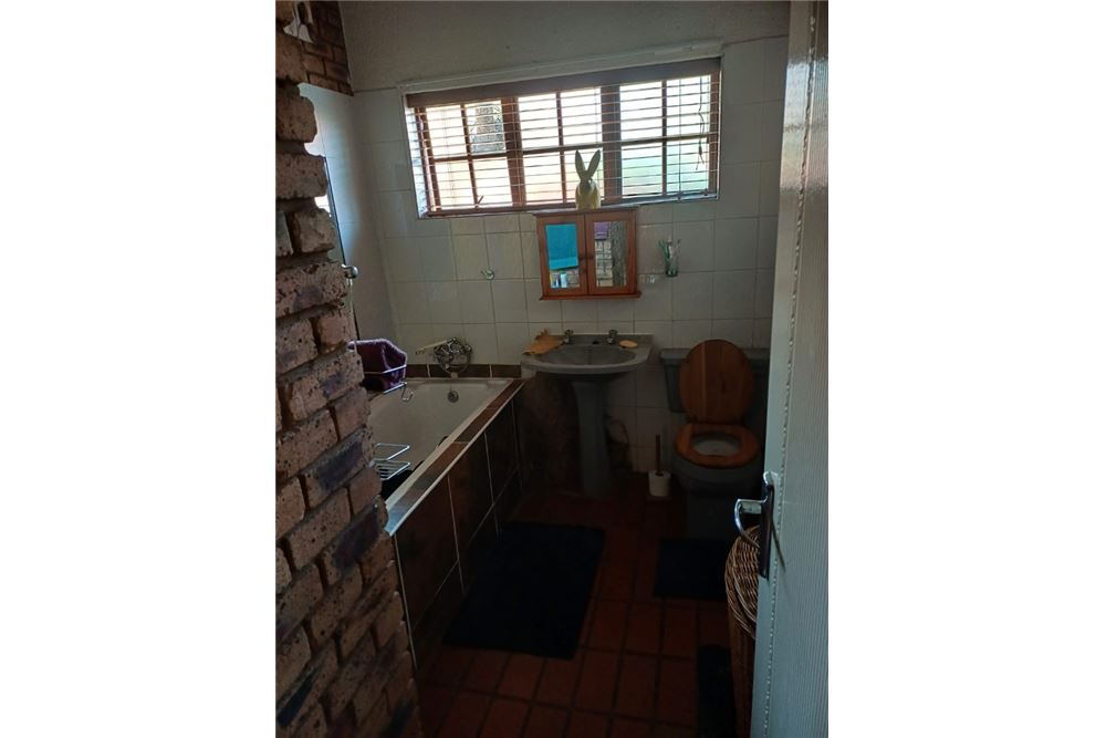 住宅 - 房子 - Montana Park, Gauteng - South Africa - 23 - 1031414142-69