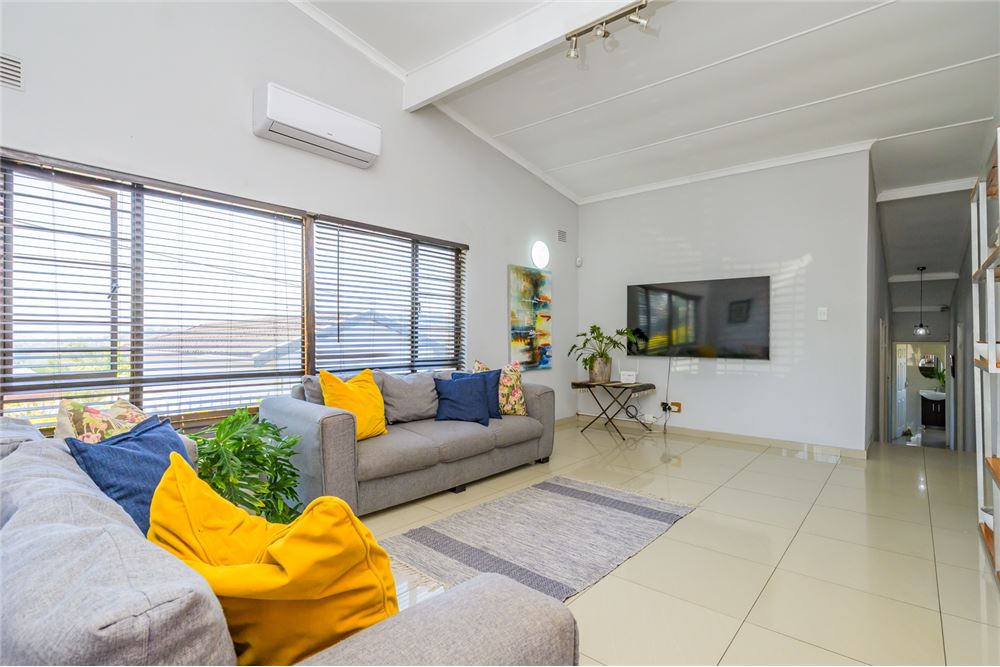 Residential - Townhouse - Reservoir Hills, KwaZulu Natal - South Africa - 8 - 1031465105-24