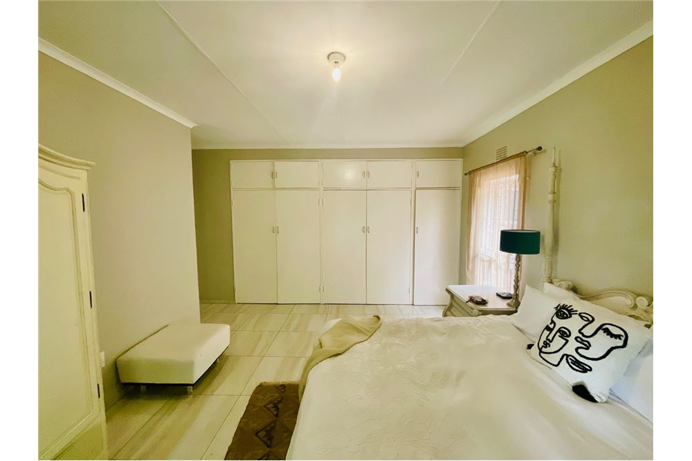 Residential - Отдельно стоящий дом - Northcliff, Gauteng - South Africa - 16 - 1031444162-23