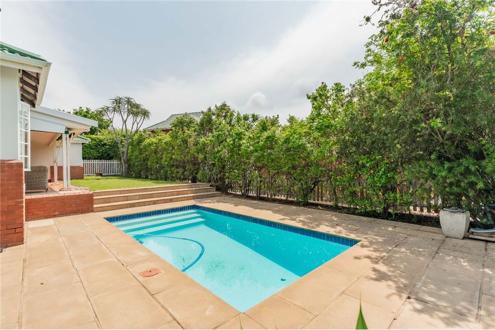 Residential - Townhouse - Mount Edgecombe Country Estate, KwaZulu Natal - South Africa - 6 - 1031465022-879