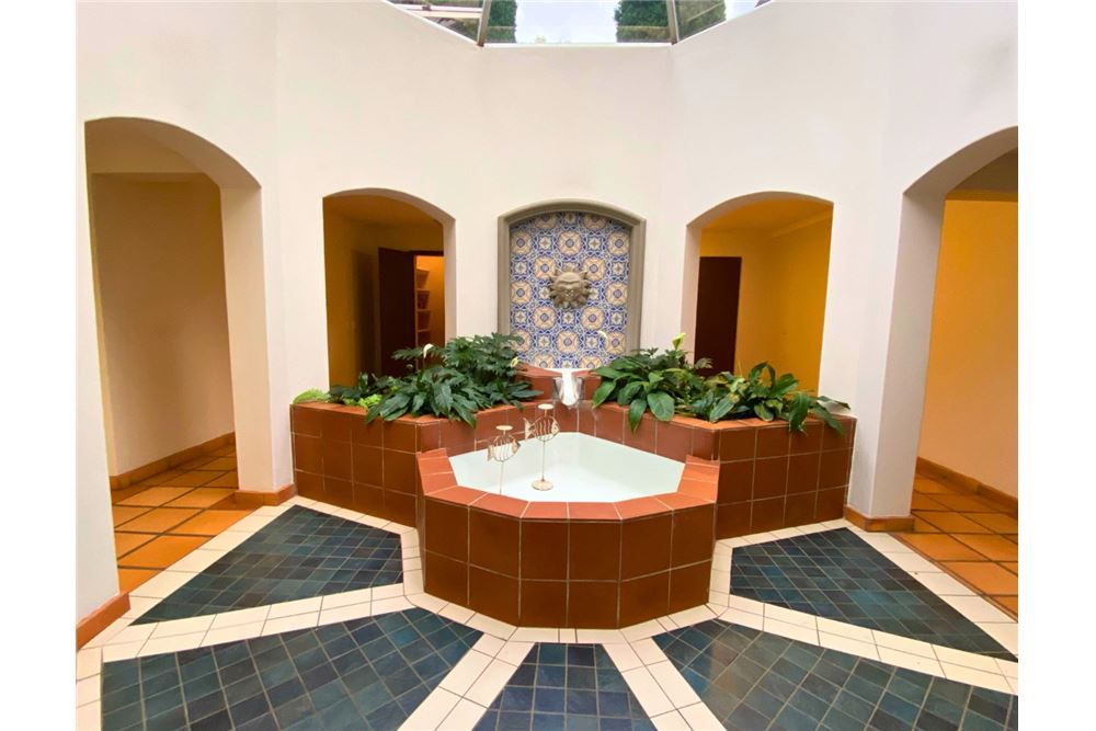 Residential - House - Waterkloof, Gauteng - South Africa - 4 - 1031414143-42