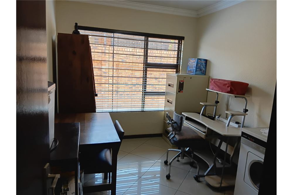 Жилищен - Градска къща - New Redruth, Gauteng - South Africa - 12 - 1031421137-388