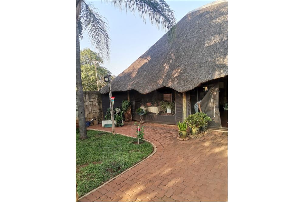 Residential - Ladang - Brits Rural, North West - South Africa - 7 - 1031416033-113