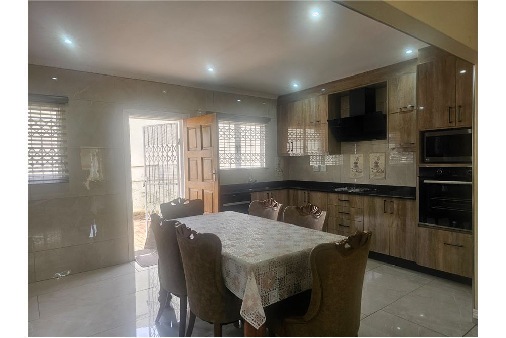 Residential - Townhouse - Mount Edgecombe, KwaZulu Natal - South Africa - 6 - 1031465025-203