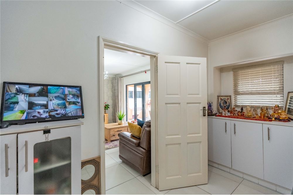 Residential - House - La Lucia, KwaZulu Natal - South Africa - 27 - 1031465073-81