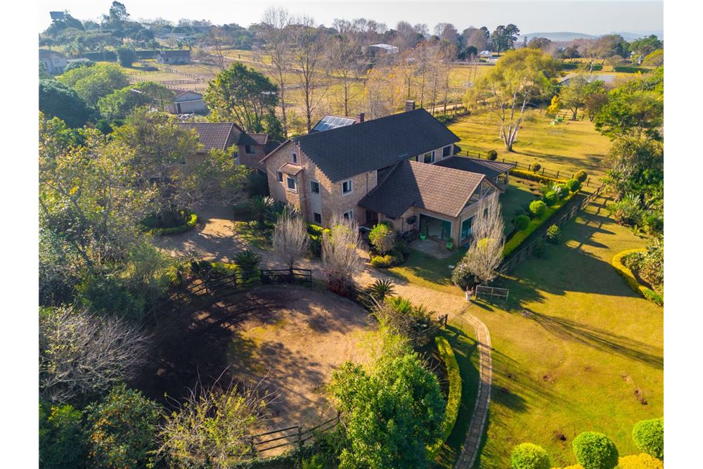 Residential - ਅਲੱਗ ਥਲੱਗ ਬਣਿਆ ਹੋਇਆ ਘਰ - Summerveld, KwaZulu Natal - South Africa - 101 - 1031391057-40