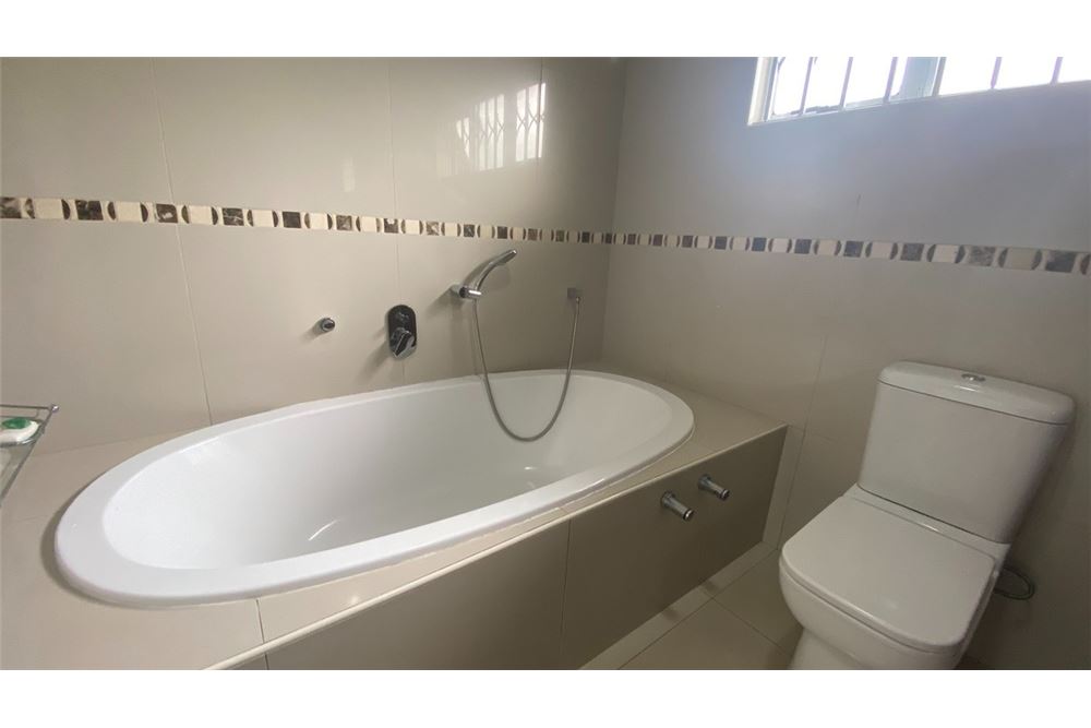 Residential - House - Prestondale, KwaZulu Natal - South Africa - 33 - 1031465129-19
