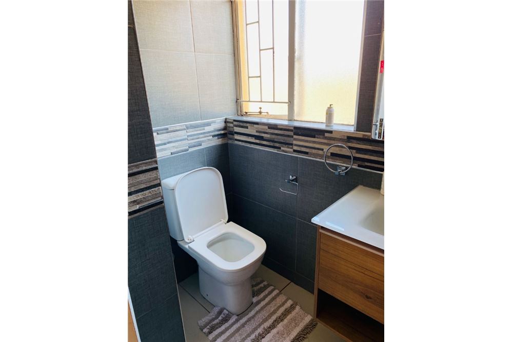 住宅 - 联排别墅 - Groblerpark, Gauteng - South Africa - 11 - 1031444190-12