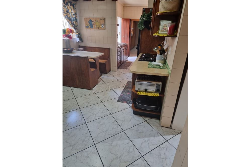 Woningbouw - Haus - Vanderbijlpark SW 5, Gauteng - South Africa - 21 - 1031010017-88