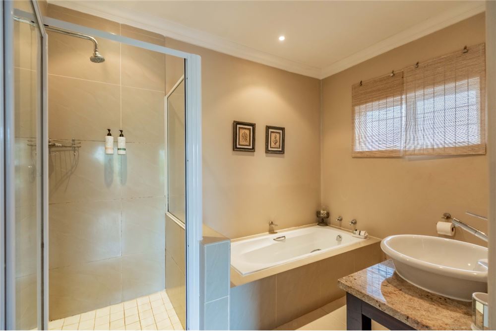 Residential - House - Glenashley, KwaZulu Natal - South Africa - 50 - 1031465022-877