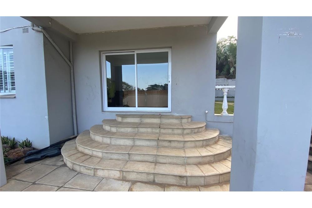 Residential - House - Umhlanga Rocks, KwaZulu Natal - South Africa - 28 - 1031465129-21