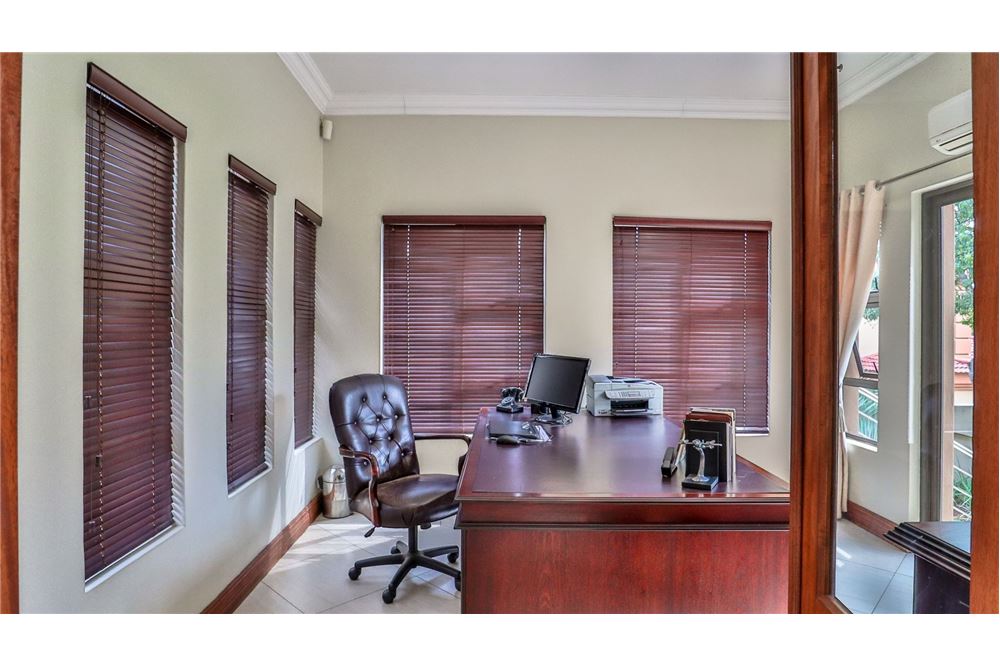 Residenziale - Casa - Magalieskruin, Gauteng - South Africa - 45 - 1031414142-43