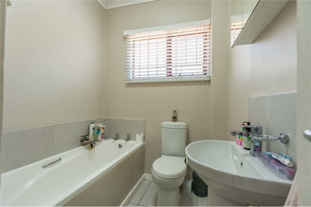 Residential - Townhouse - Sunningdale, KwaZulu Natal - South Africa - 20 - 1031465136-6