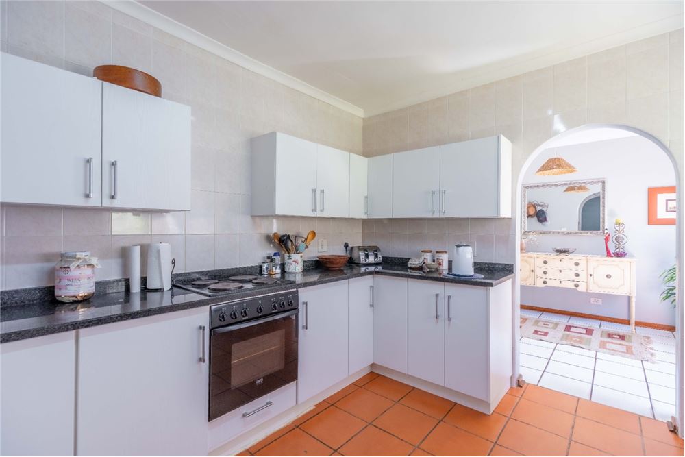 Residential - Hiša večstanovanjska - Glen hills, KwaZulu Natal - South Africa - 10 - 1031465026-87