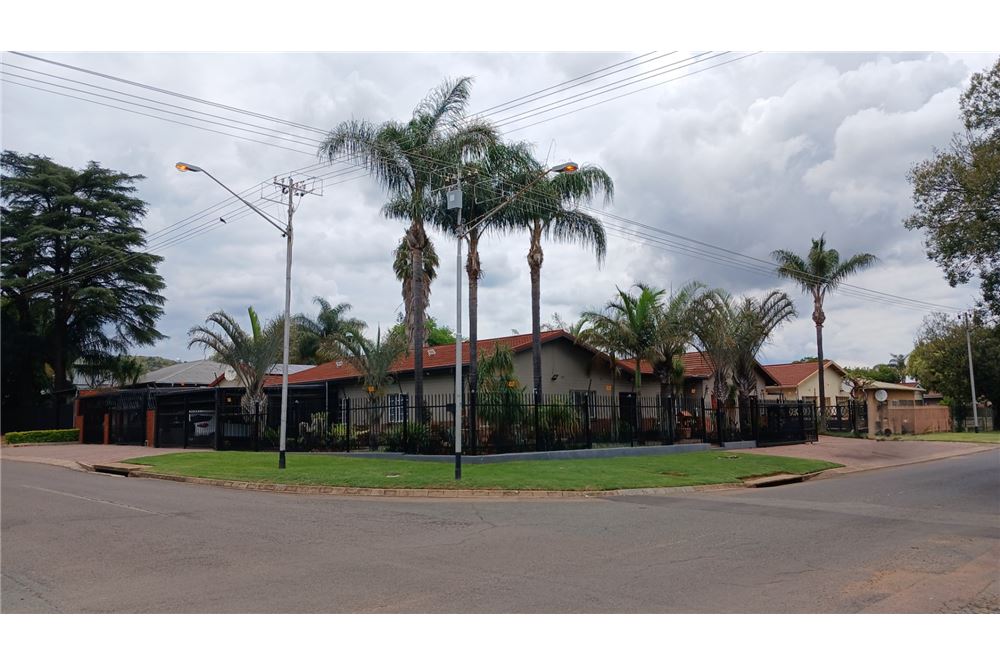 Résidentiel - Maison - Pretoria Gardens, Gauteng - South Africa - 2 - 1031414116-114