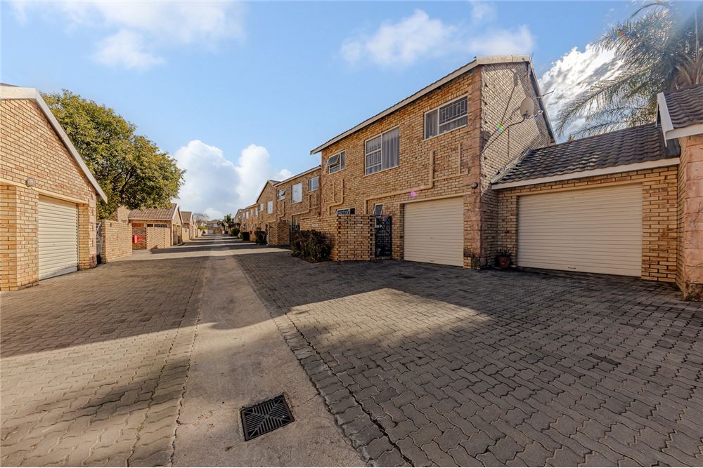 Residential - Omakotitalo - Wilgeheuwel, Gauteng - South Africa - 3 - 1031444179-44