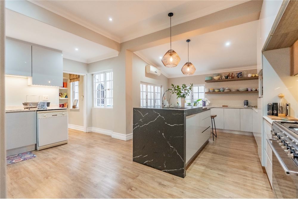 Residential - House - Durban North, KwaZulu Natal - South Africa - 20 - 1031465022-874