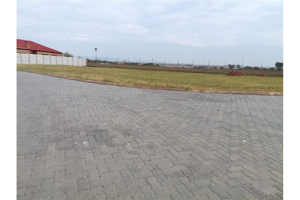 Dzīvojamais - Neapbūvēts zemesgabals - Brits Central, North West - South Africa - 4 - 1031416046-63