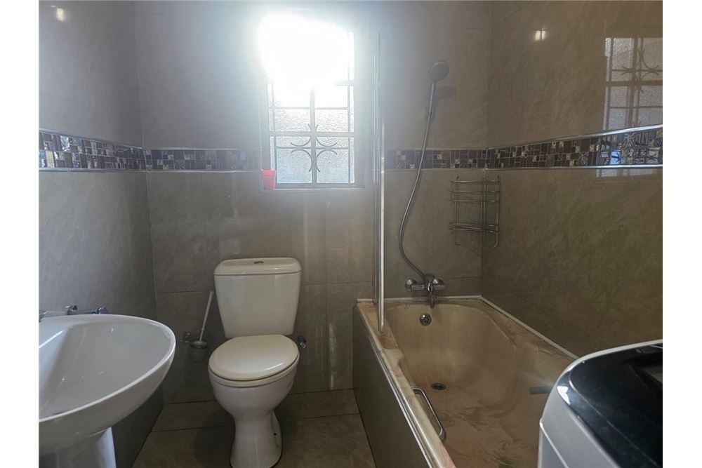 Residential - House - Avoca, KwaZulu Natal - South Africa - 26 - 1031465025-210