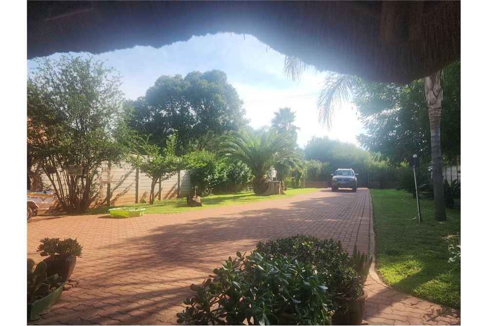 Residential - Ladang - Brits Rural, North West - South Africa - 4 - 1031416033-113