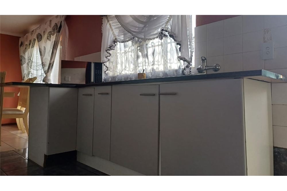 住宅 - 房子 - Greenhills Ext 3, Gauteng - South Africa - 10 - 1031444154-63