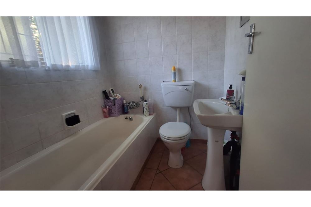 住宅 - 房子 - Brackenhurst, Gauteng - South Africa - 69 - 1031422085-72