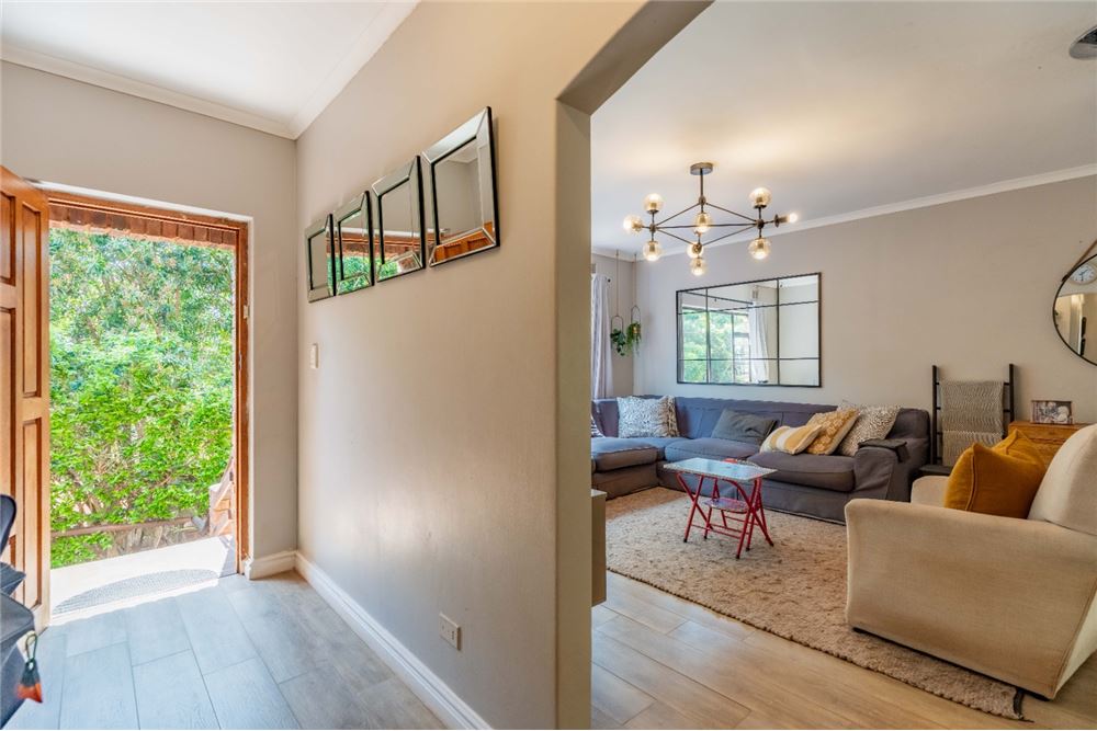 Rezidential - Case/Vile - Glen Anil, KwaZulu Natal - South Africa - 4 - 1031465099-130