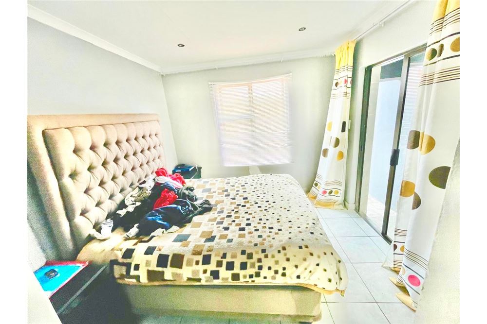 Residencial - Casa - Eersterust, Gauteng - South Africa - 28 - 1031414137-42