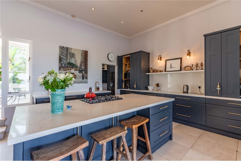 Residential - House - Umhlanga Rocks, KwaZulu Natal - South Africa - 12 - 1031465036-154