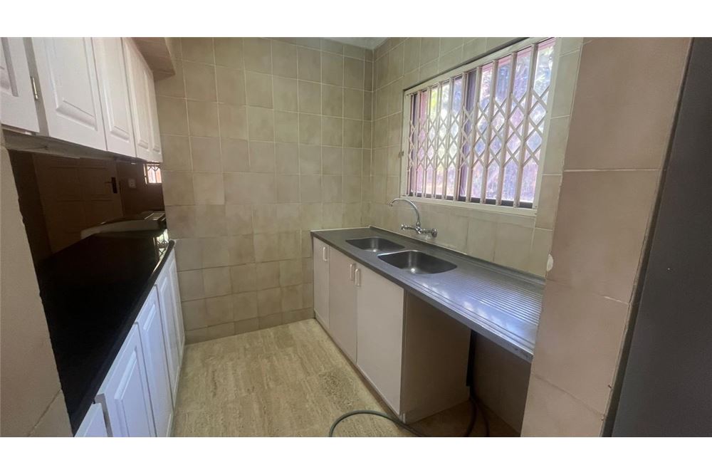 Residential - House - Durban North, KwaZulu Natal - South Africa - 12 - 1031465129-27