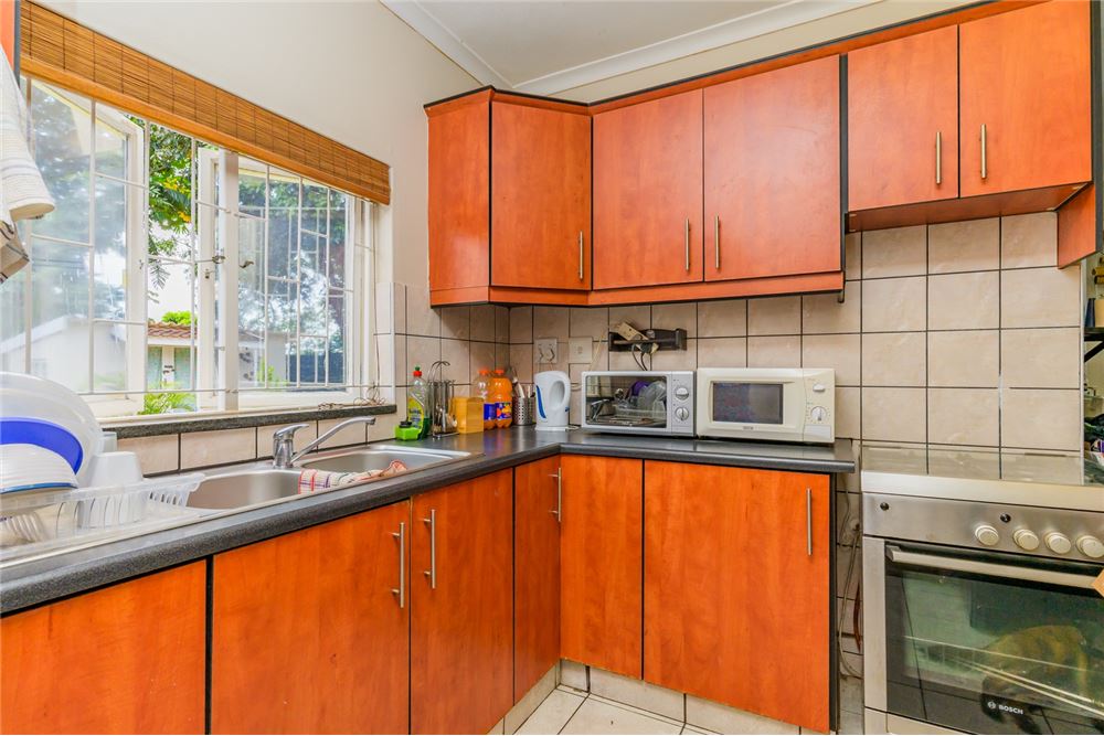 Residential - House - Glen Anil, KwaZulu Natal - South Africa - 22 - 1031465013-90